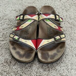 Birki's By Birkenstock Women's 3 Strap Tribal Pattern Sandals Size 11-11.5
